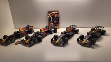 4 Red bull Autotjes scale 1/24 beschikbaar voor biedingen