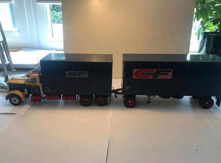 Peterbilt 359 Consolidated van Lines Monogram en AMT 1:25, Hobby en Vrije tijd, Modelbouw | Auto's en Voertuigen, Gebruikt, Truck