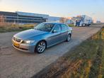BMW 325i met veel ervaring zoekt nieuwe baas., Automaat, 745 kg, Achterwielaandrijving, Zwart