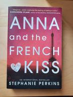Anna and the French kiss - Stephanie Perkins, Ophalen of Verzenden, Stephanie Perkins, Zo goed als nieuw