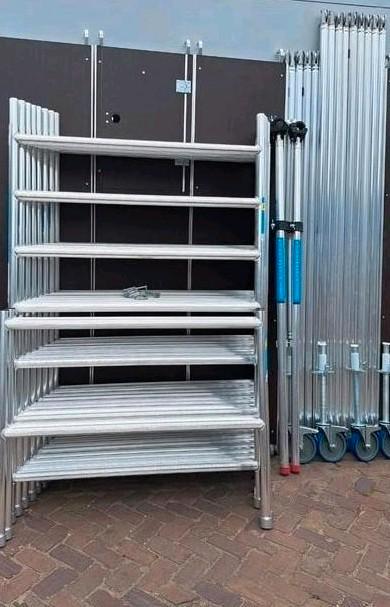Te koop nieuwe rolsteiger Werkhoogte 10.20 mtr, Doe-het-zelf en Verbouw, Steigers, Nieuw, Rolsteiger of Kamersteiger, 5 meter of hoger