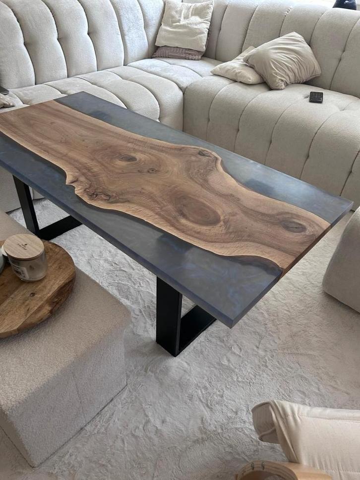 Boomstam epoxy salontafel 150x70x55 cm, Huis en Inrichting, Tafels | Salontafels, Zo goed als nieuw, 50 tot 75 cm, 50 tot 100 cm