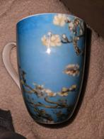 Mok Vincent van Gogh Amandelbloesem, Ophalen of Verzenden, Zo goed als nieuw, Overige stijlen, Kop(pen) en/of Schotel(s)