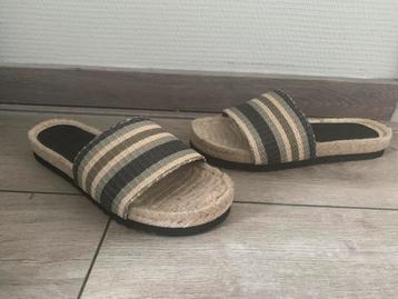 Nieuwe gave Shabbies slippers (Maat 38) beschikbaar voor biedingen
