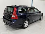 Volvo V70 2.5T Momentum XENON / YOUNGTIMER, Auto's, Voorwielaandrijving, Gebruikt, Traction-control, Blauw