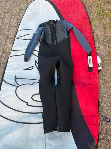 Wetsuit shorty en full suit beschikbaar voor biedingen