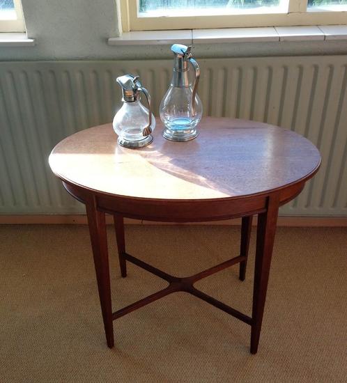 Pander theetafeltje, gemerkt: e3837, Dutch design, Antiek en Kunst, Antiek | Meubels | Tafels, Ophalen