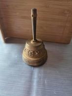 Kleine , zware tafel bel. Maakt hard geluid., Ophalen of Verzenden