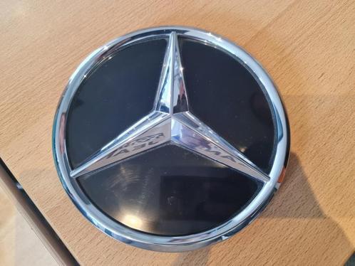 Embleem van een Mercedes C-Klasse, Auto-onderdelen, Carrosserie en Plaatwerk, Mercedes-Benz, Nieuw, 3 maanden garantie, Ophalen of Verzenden
