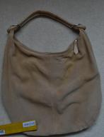 BEIGE SUEDE BUIDEL SCHOUDER TAS * ITALIAANS Nieuw! *, Sieraden, Tassen en Uiterlijk, Tassen | Schoudertassen, Overige merken, Verzenden