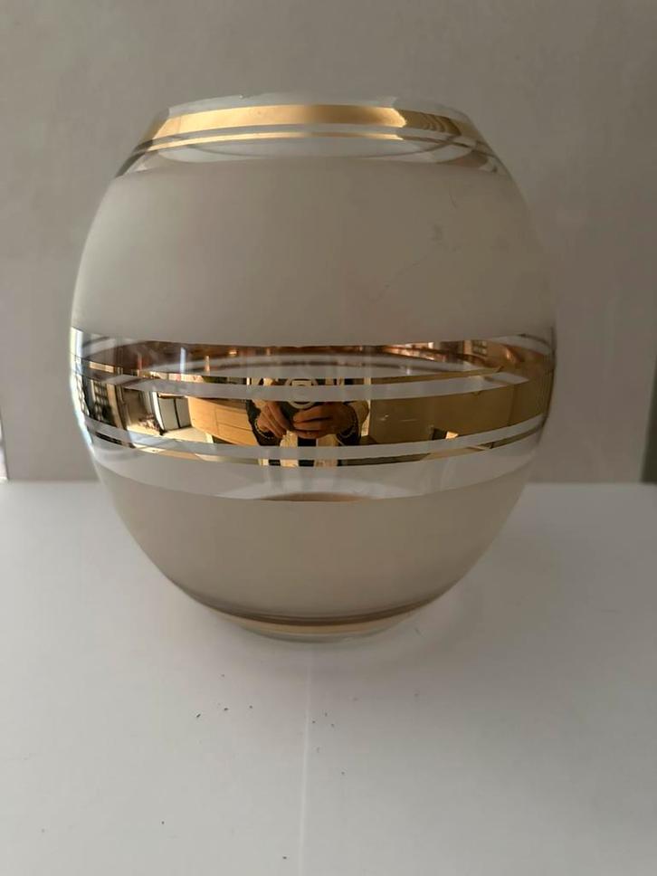 Glazen vaas retro middelmaat met 3 goudbanen jaren '50-60, Antiek en Kunst, Antiek | Vazen, Ophalen of Verzenden