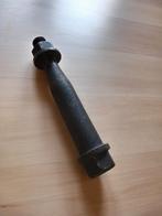 Grote ijzeren bout, wie weet hoe of wat?, Antiek en Kunst, Antiek | Gereedschap en Instrumenten, Ophalen