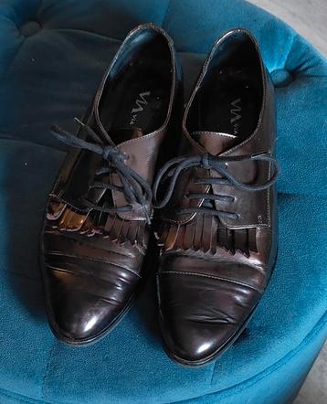 bruine veterschoenen maat 37 beschikbaar voor biedingen