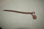 Tov Essential gouden schakel armband merk bedel eraan, Sieraden, Tassen en Uiterlijk, Armbanden, Overige materialen, Verzenden