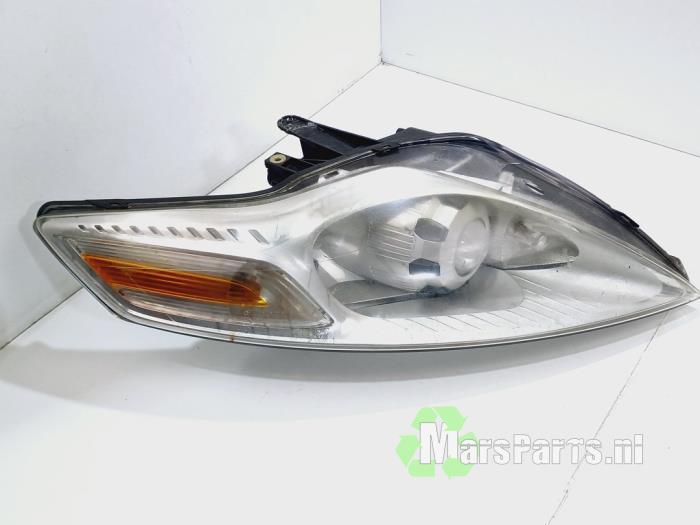Koplamp rechts van een Ford Mondeo, Auto-onderdelen, Verlichting, Ford, Gebruikt, 6 maanden garantie, 12 maanden garantie, Ophalen of Verzenden