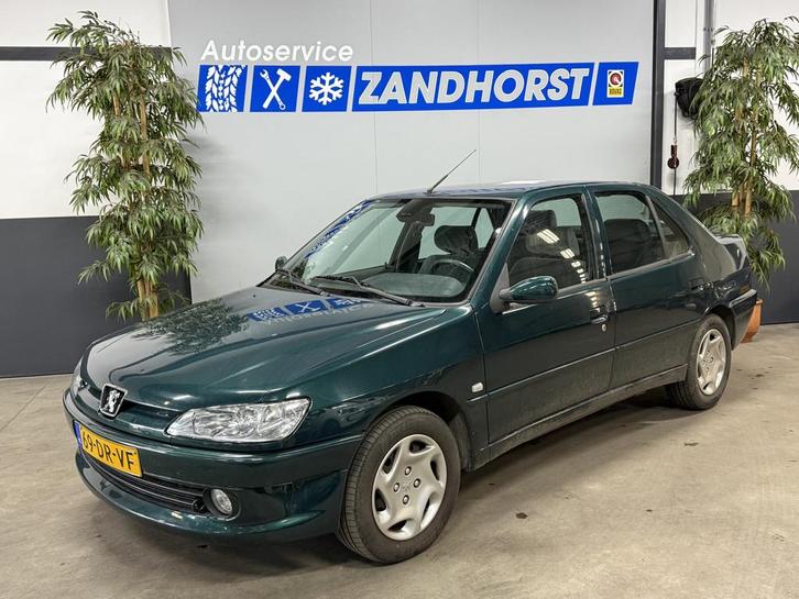 Peugeot 306 1.6 XT // Autom // APK tot 07-2026 (bj 1999), Auto's, Oldtimers, Bedrijf, Te koop, ABS, Airbags, Airconditioning, Alarm