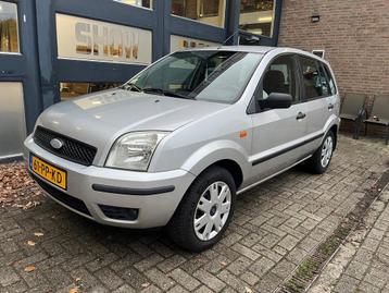 Ford Fusion 1.4-16V Trend beschikbaar voor biedingen