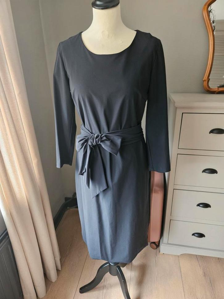 Lilytime jurk zwart., Kleding | Dames, Jumpsuits, Zo goed als nieuw, Maat 38/40 (M), Zwart, Ophalen of Verzenden