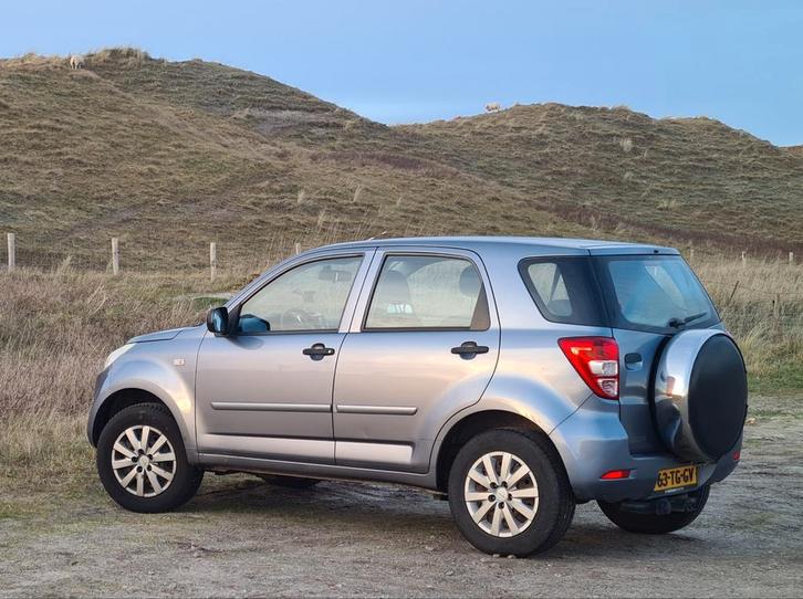 Daihatsu Terios 1.5 2WD 2006, NIEUWE APK, €47 wegenbelasting, Auto's, Daihatsu, Particulier, Terios, Trekhaak, Benzine, D, SUV of Terreinwagen