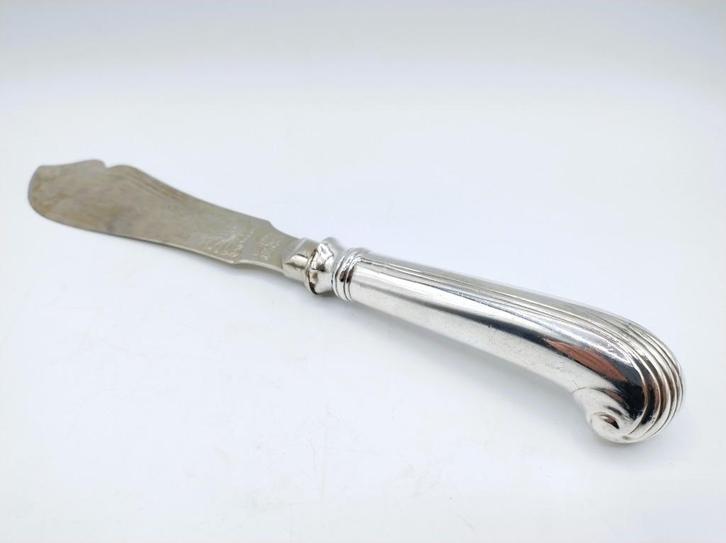 Taartmes met zilveren pistoolheft, L.J. Limburg, Amsterdam, Antiek en Kunst, Antiek | Bestek, Verzenden