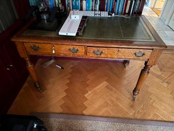 Antiek eiken schrijftafel (bureau) met leren blad – ca. 1900 beschikbaar voor biedingen