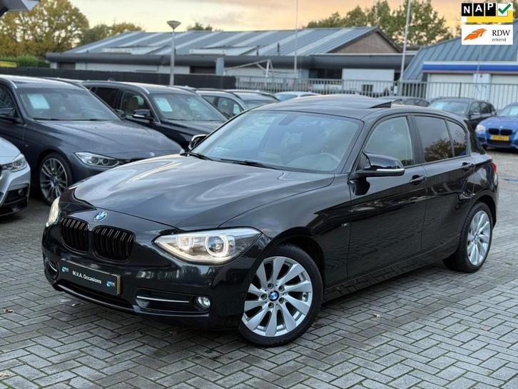 BMW 1-serie 116i Upgrade Edition Sport|Nieuwe Ketting + Klep, Auto's, BMW, Bedrijf, Te koop, 1-Serie, ABS, Airbags, Airconditioning