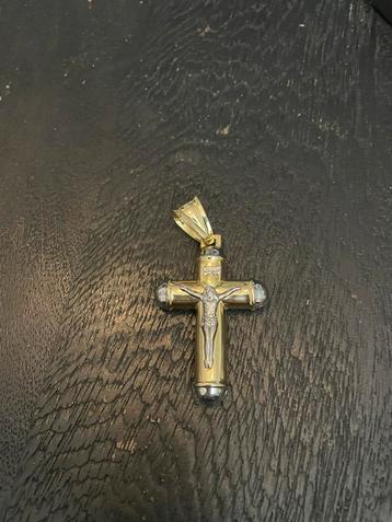 18kt gouden kruis beschikbaar voor biedingen