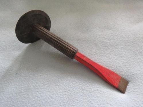 Beeldhouwgereedschap Stevige beitel 2 cm met handbescherming, Hobby en Vrije tijd, Knutselen, Gebruikt, Gereedschap of Toebehoren