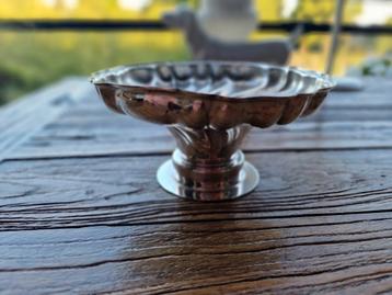 verzilverd merkloos fruitschaaltje  beschikbaar voor biedingen