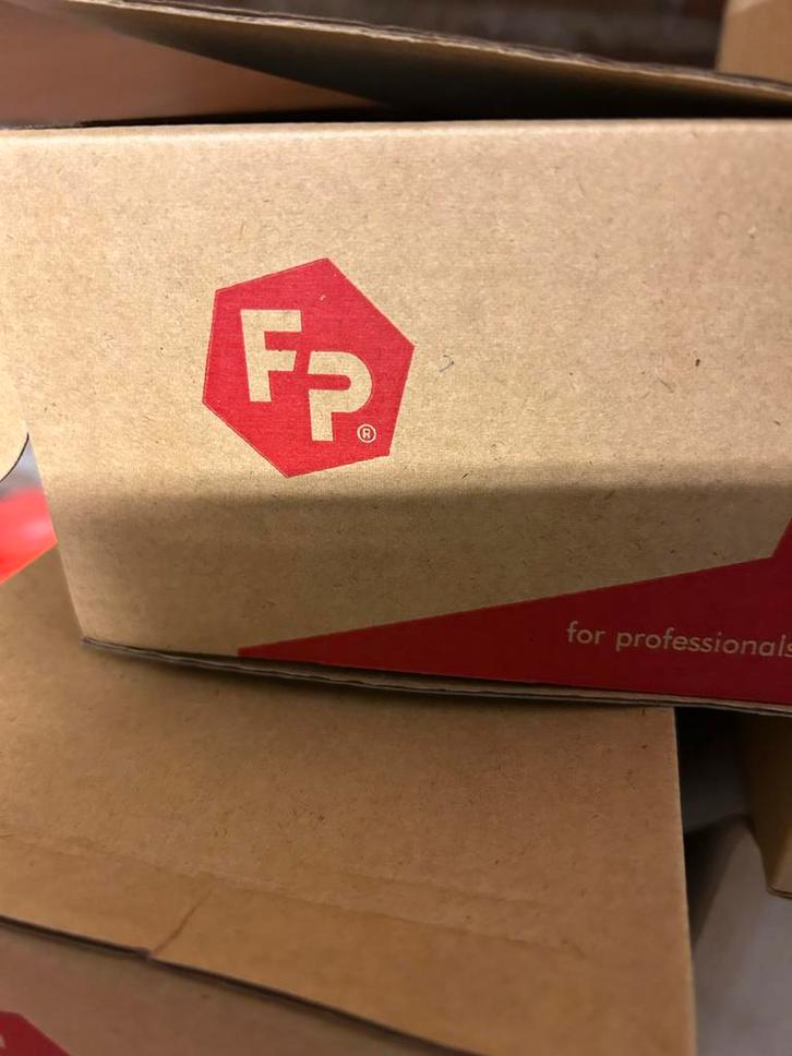 Fastenerpoint Schroeven - 6 dozen (600 stuks), Doe-het-zelf en Verbouw, IJzerwaren en Bevestigingsmiddelen, Nieuw, Overige typen