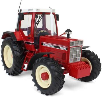 International 1255 XLA  Limited Ed UH6334 schaal 1/16 beschikbaar voor biedingen