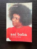 Sai Baba, de Wonderdoener - Howard Murphet, Ophalen of Verzenden, Gelezen, Spiritualiteit algemeen, Achtergrond en Informatie