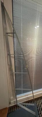 Vintage Ikea Artist Wandrek (planken beetje beschadigd), Ophalen, Gebruikt