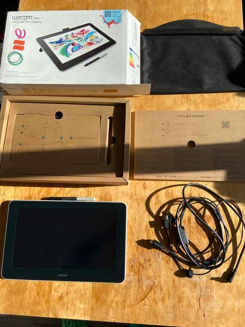 Wacom One Graphic Tablet 13’3 (FULL HD), Computers en Software, Tekentablets, Zo goed als nieuw, Ophalen of Verzenden