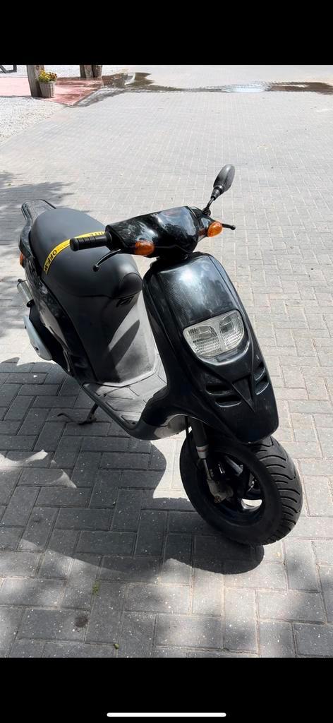 Piaggio gilera typhoon, Fietsen en Brommers, Scooters | Piaggio, Gebruikt, Overige modellen, Ophalen