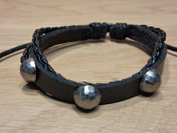zwarte leren armband nr. 52, Sieraden, Tassen en Uiterlijk, Armbanden, Nieuw, Leer, Zwart, Ophalen of Verzenden