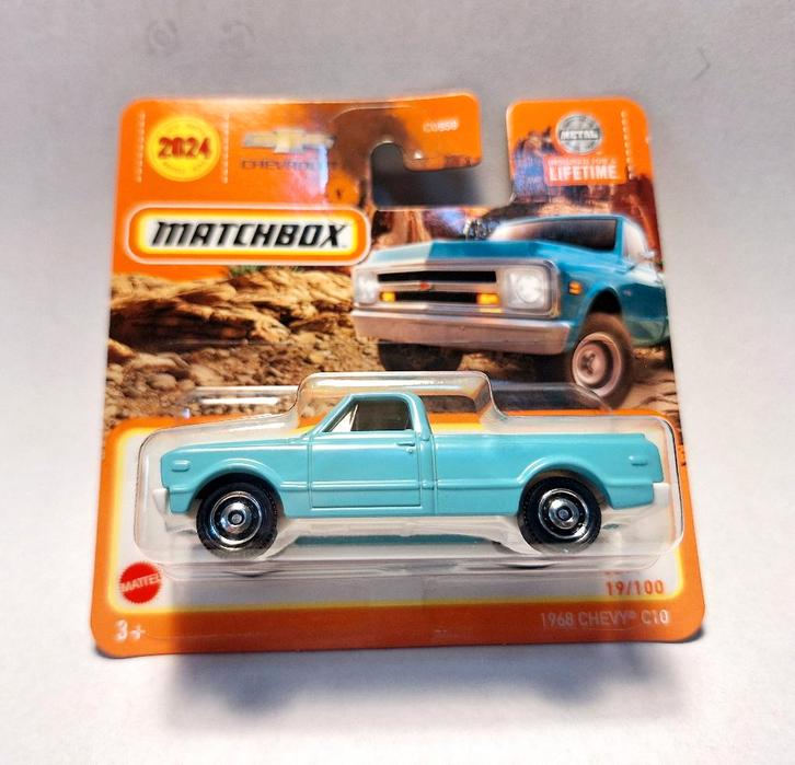 Chevrolet C10 1968 Matchbox (licht blauw), Hobby en Vrije tijd, Modelauto's | Overige schalen, Gebruikt, Auto, Ophalen of Verzenden