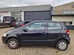 Volkswagen Fox 1.2 TRENDLINE / INRUILPRIJS / APK TOT 26-03-2, Voorwielaandrijving, Stof, 4 stoelen, 1198 cc
