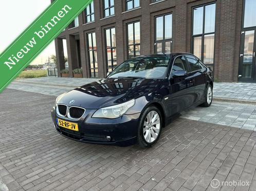 BMW 5-serie 520i Youngtimer Cruise Airco Trekhaak PDC Navi, Auto's, BMW, Bedrijf, Te koop, 5-Serie, ABS, Airbags, Airconditioning