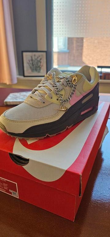 Nike Air Max 90 "CUBAN LINK" Maat 41 beschikbaar voor biedingen