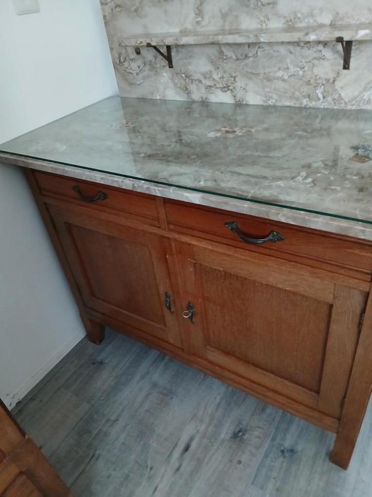 Eiken wastafel met marmer blad & spiegel, Huis en Inrichting, Kasten | Dressoirs, Ophalen