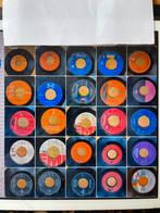 Vinyl singles zonder hoes 25 stuks., Gebruikt, Single, Ophalen of Verzenden, Overige formaten