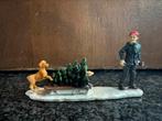 Slee met hond Lemax (?) - beschadigd!, Diversen, Kerst, Ophalen of Verzenden, Gebruikt