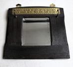 Wees altijd netjes op uw kleeren, antiek spiegeltje jaren 30, Ophalen of Verzenden, Vierkant, Minder dan 50 cm, Minder dan 100 cm