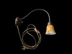 Vintage wandlamp met Marble Opaline glazen kap, Ophalen of Verzenden, Gebruikt, Glas, Vintage