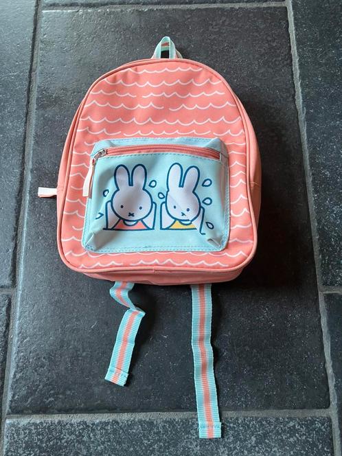 Mooie Nijntje rugzak zalmkleurig en blauw voorvak, Sieraden, Tassen en Uiterlijk, Tassen | Rugtassen, Zo goed als nieuw, Overige merken