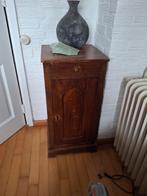 Gratis afhalen, oud nachtkastje, bruin, hout, Ophalen of Verzenden, Gebruikt, Minder dan 45 cm, 70 cm of meer