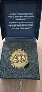Gelderse veteranen penning/cion in doosje, Verzamelen, Militaria | Algemeen, Ophalen of Verzenden, Landmacht, Nederland, Embleem of Badge
