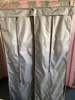 Kledingopberger voor het stofvrij bewaren van kleding, €4, Ophalen, Gebruikt, Met hangruimte, 150 tot 200 cm