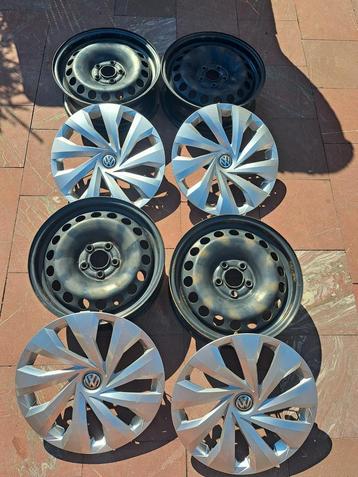 Volkswagen vw polo 2g / aw wieldoppen+stalenvelgen 15 inch ! beschikbaar voor biedingen